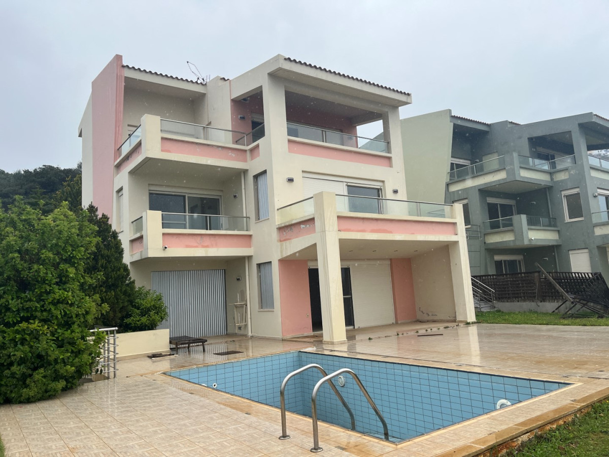 Detached House in Achlada, Herakleion Crete