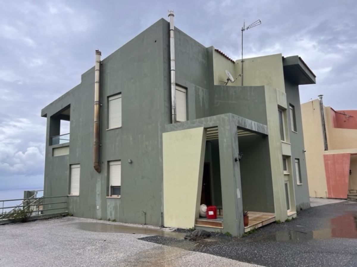 Detached House in Achlada, Herakleion Crete