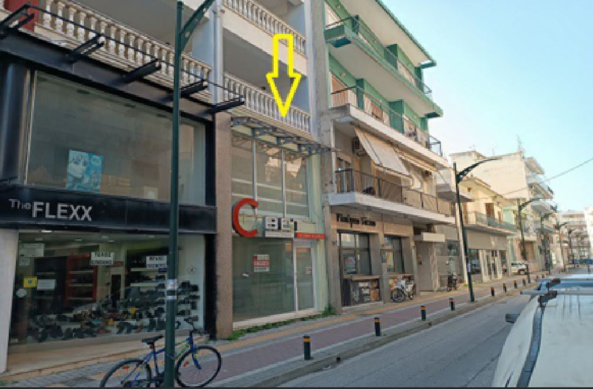 Retail Store in Komotini