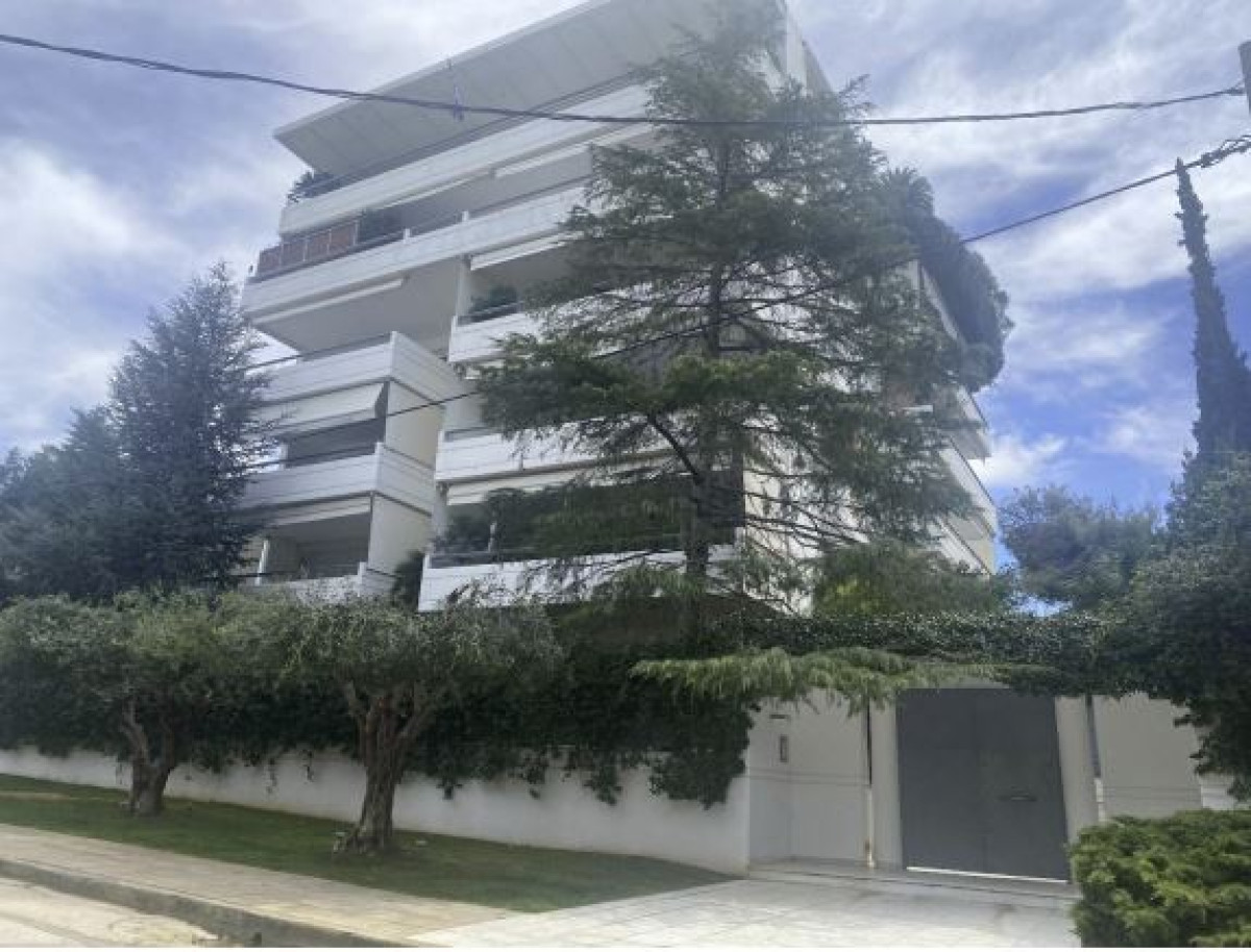 Luxury Maisonette in Glyfada