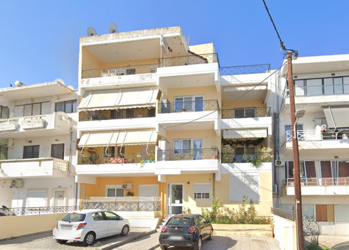 Second Floor Apartment in Rhodes