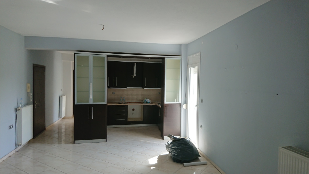 Spacious 3rd Floor Apartment in Didimoteicho