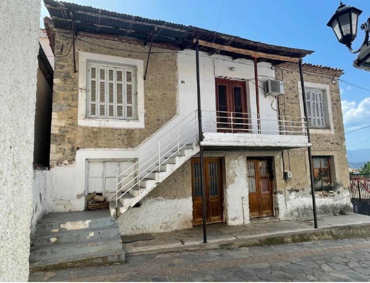 House in Sperchiada, Fthiotida