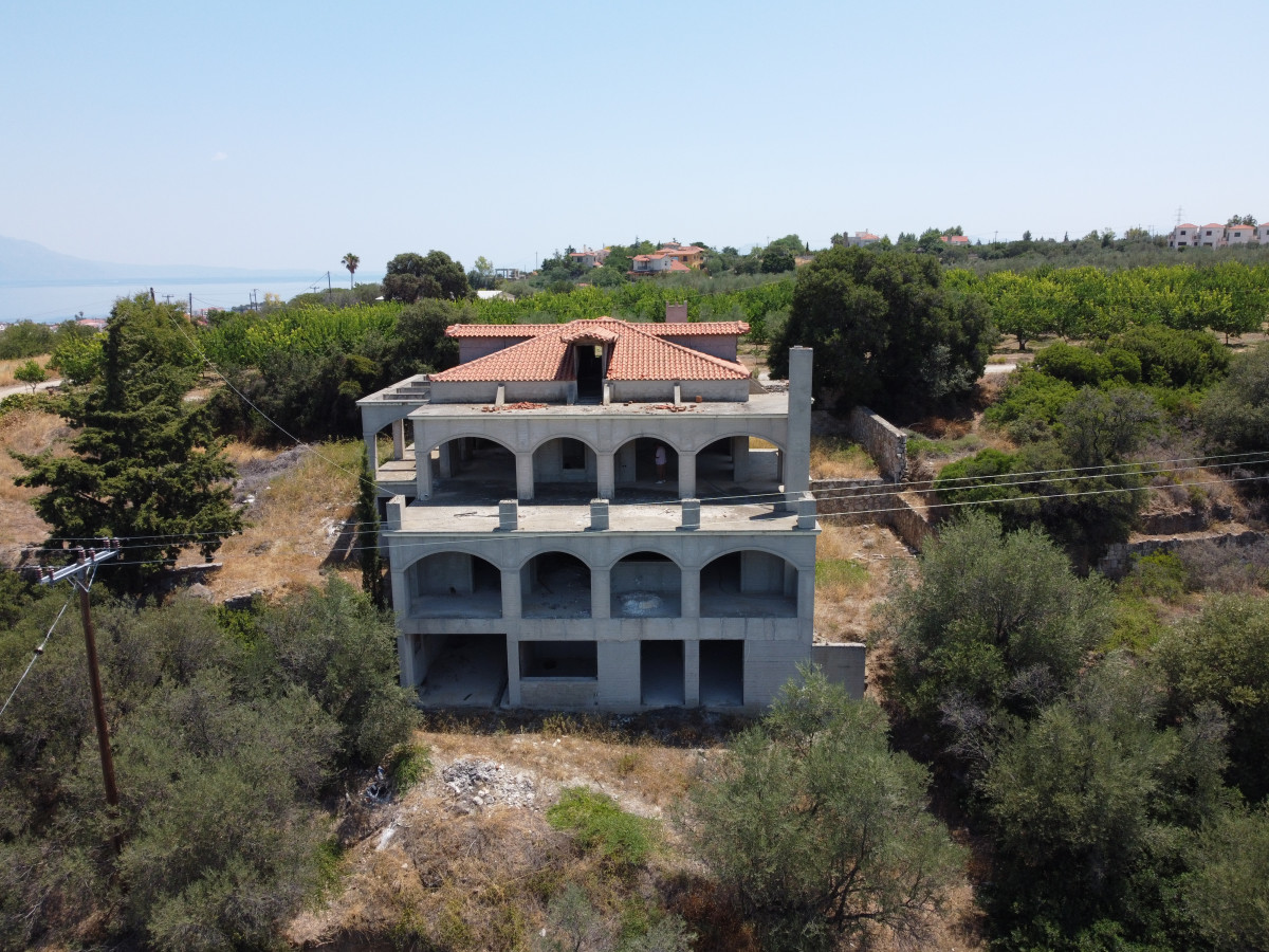 Under Construction Apartments & Maisonettes in Sikyona, Korinthos
