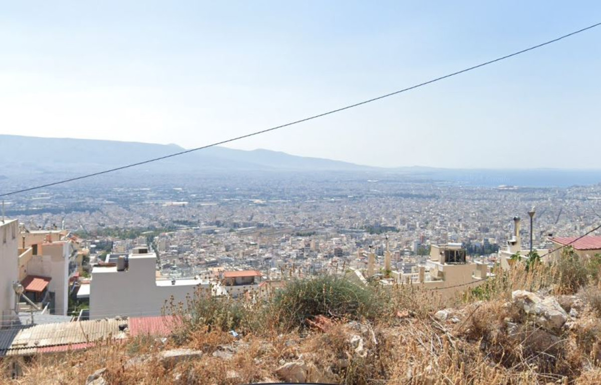 Land plot in Korydallos