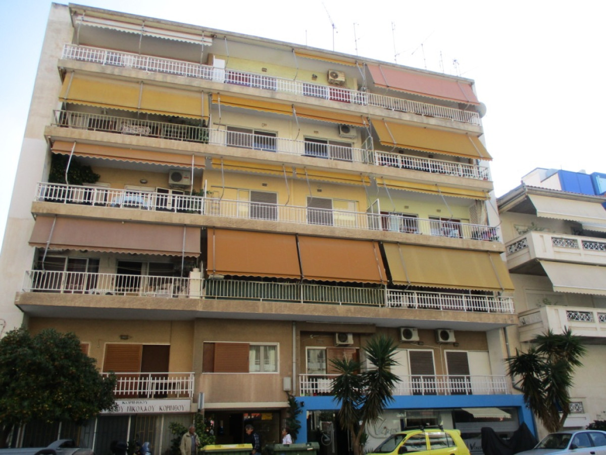 Fourth Floor Apartment in Agios Nikolaos, Korinthos