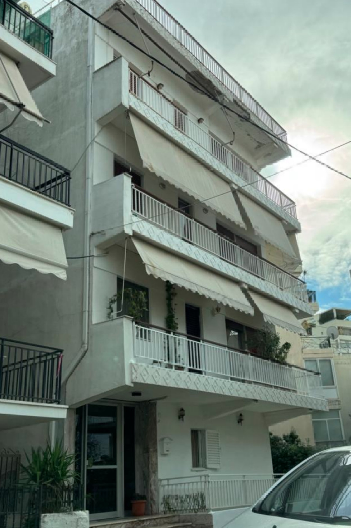 Ground Floor Storages in Vyronas