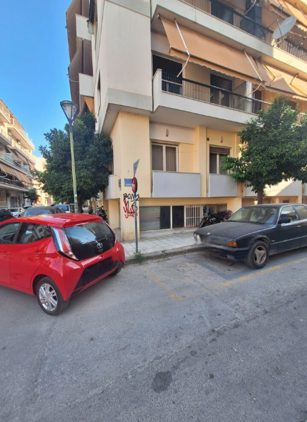 Spacious Store - Office - Storage Units in Volos