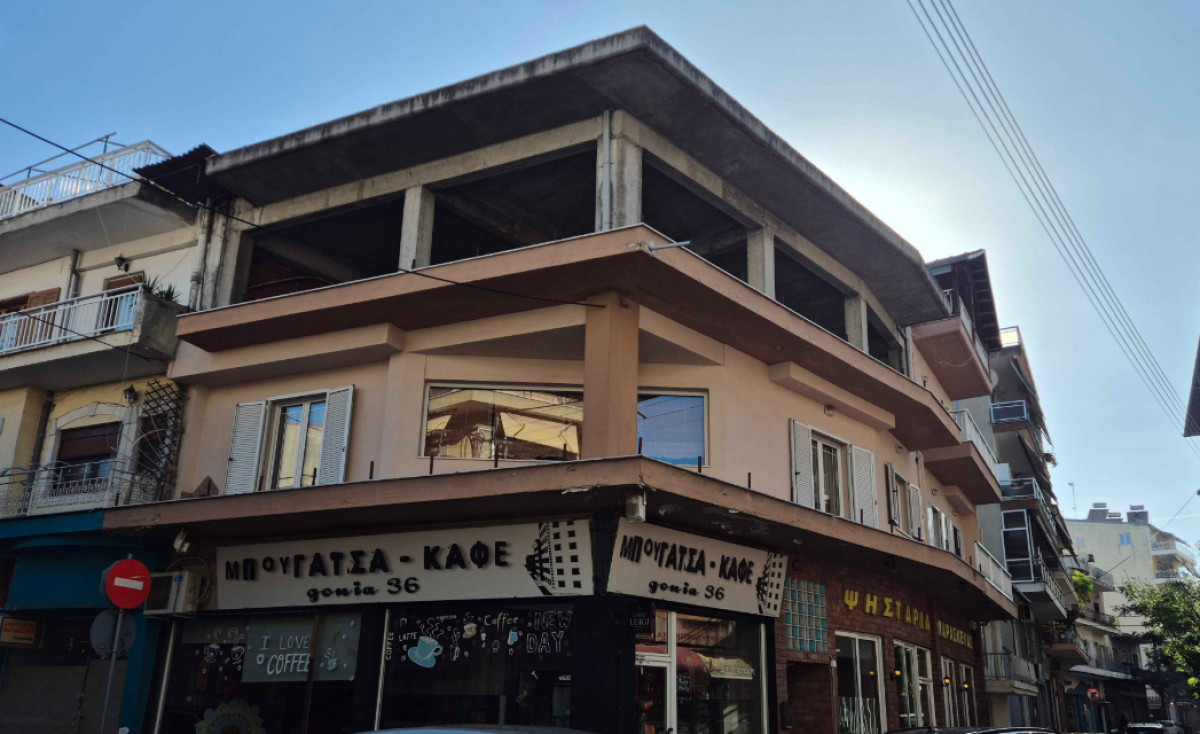 2nd floor apartment in Katerini